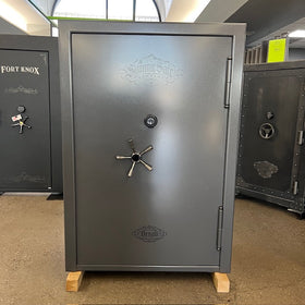 USED Summit Denali 7250 Gun Safe, image 1