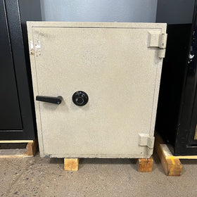 USED Heavy Duty Home/Commercial Safe, image 1