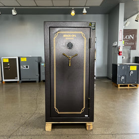 USED Stack-On Woodland Gun Safe, image 1