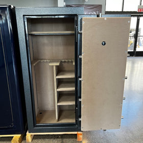 USED Dakota Black Diamond Gun Safe, image 2