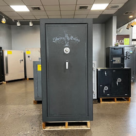 USED Liberty FR-25 Gun Safe, image 1