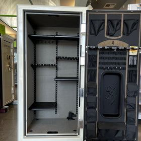 Browning Deluxe 33 Gun Safe - CLEARANCE, image 2