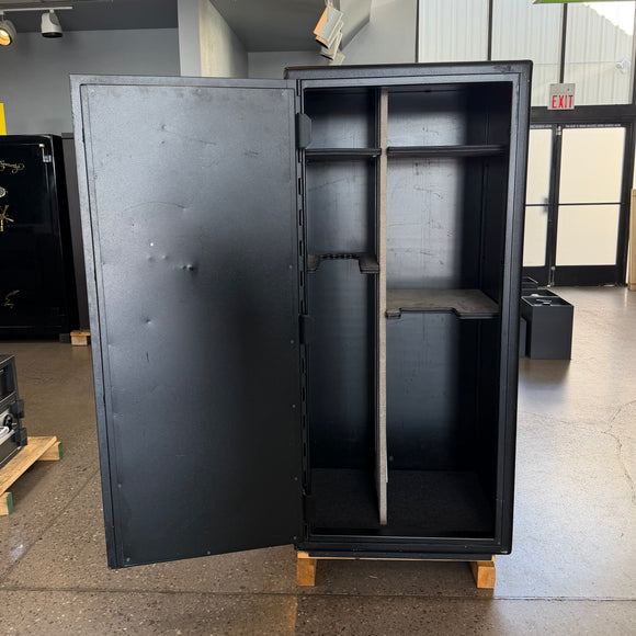 USED Cannon Gun Safe, photo 2