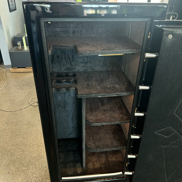 USED National Security Gun Safe, photo 4