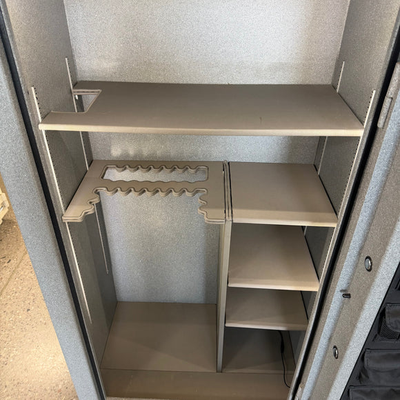 USED Safe Guard GR30 Gun Safe, photo 4