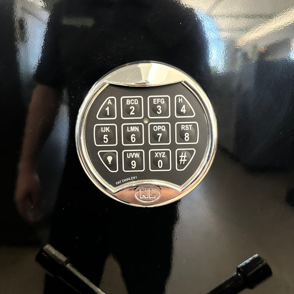 USED Cannon HS5936 Gun Safe, photo 6