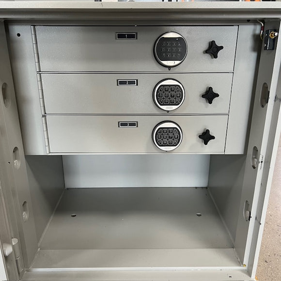 USED TL-15 Commercial Safe, photo 4