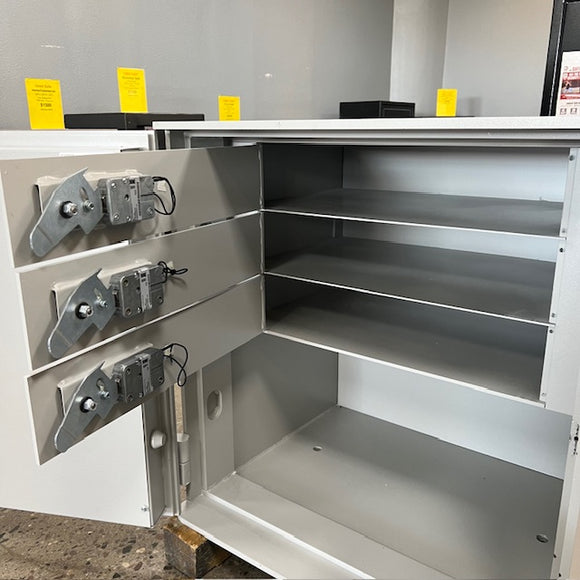 USED TL-15 Commercial Safe, photo 5