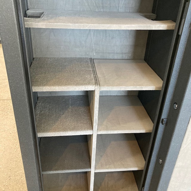USED Champion Collector 22 Gun Safe, photo 4