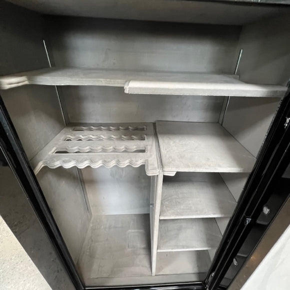 USED Champion Collector 41 Gun Safe, photo 4