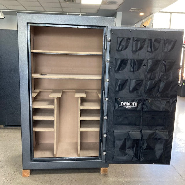 USED Dakota Brahma 50 Gun Safe