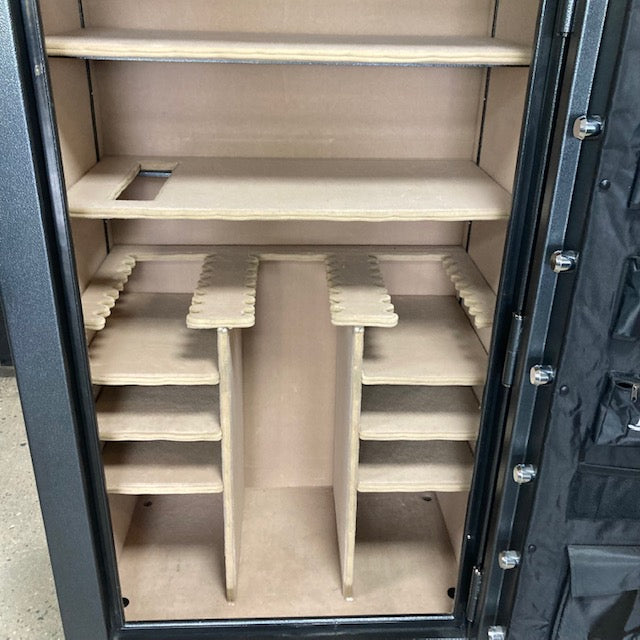 USED Dakota Brahma 50 Gun Safe