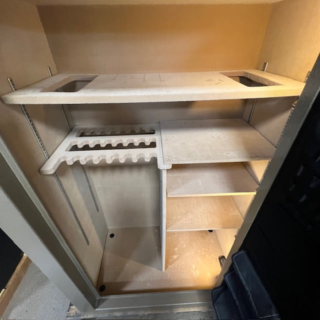 USED Cannon 6040 Gun Safe, photo 5