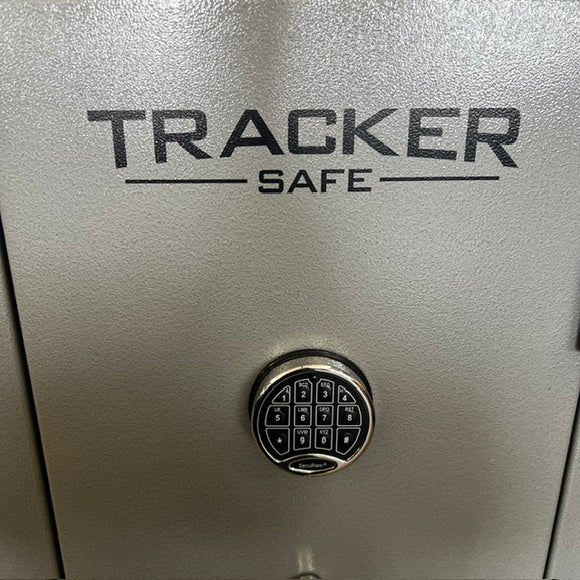 USED Tracker 14 Gun Safe, photo 5