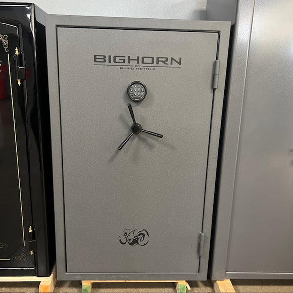 USED Bighorn Gun Safe, photo 1