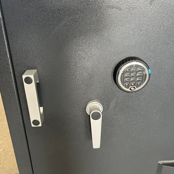 USED Hollon MJ-2618E TL-30 Safe, photo 6