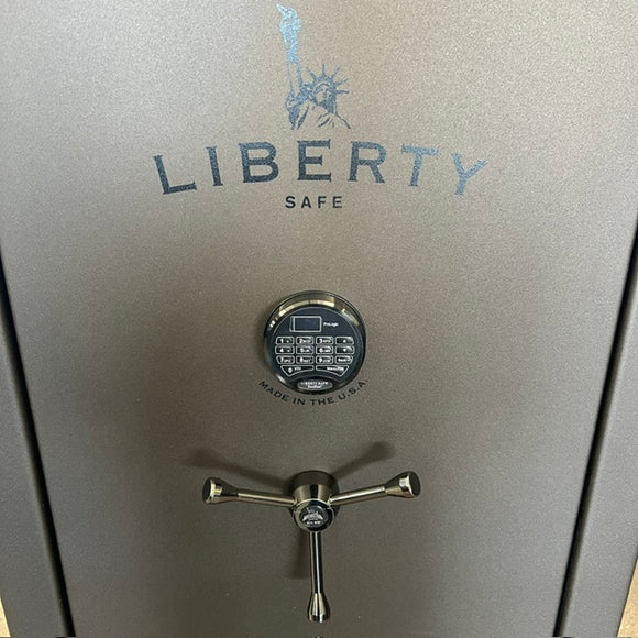 USED Liberty Franklin 25 Gun Safe, photo 9