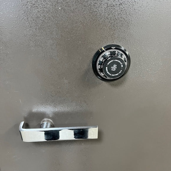 USED Sportsman Steel Gun Safe, photo 6