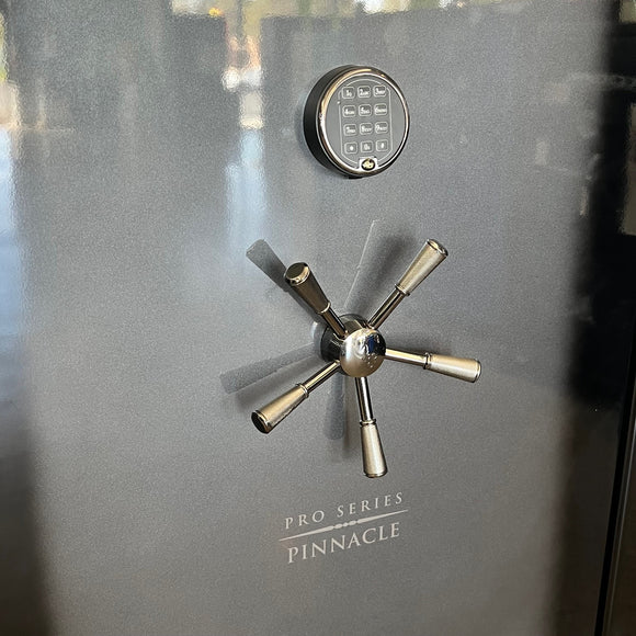 USED Browning Pinnacle Gun Safe, photo 12