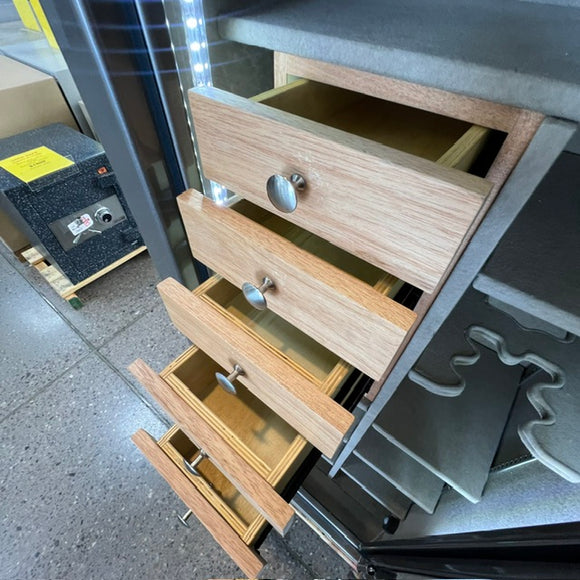 USED Champion Estate 17 Gun Safe, photo 5