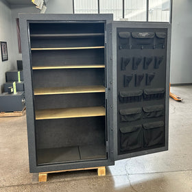 USED Champion GR45 Gun Safe, image 2 