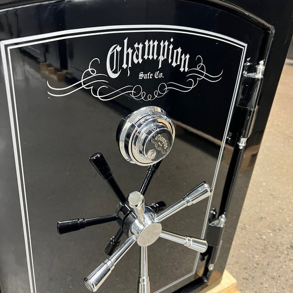 USED Champion Home Safe, photo 5