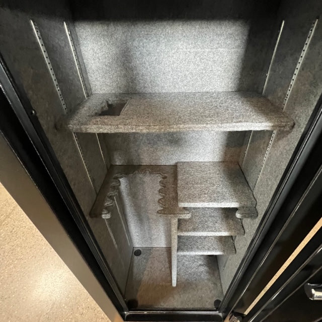 USED Winchester Ranger Deluxe 19 Gun Safe, photo 4