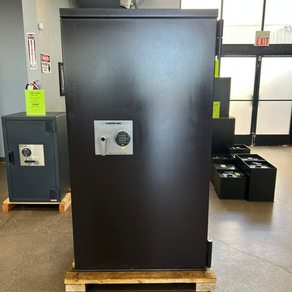 USED Hamilton TL-15 Commercial Safe, photo 1