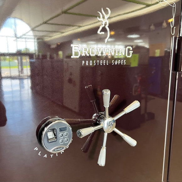USED Browning Platinum Plus 49T Gun Safe, photo 9