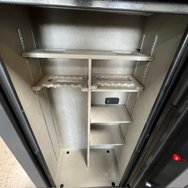 Scratch & Dent Cannon Armory Gun Safe, photo 4