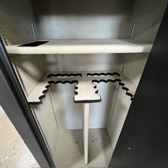 USED Cannon 6030 Gun Safe, photo 3