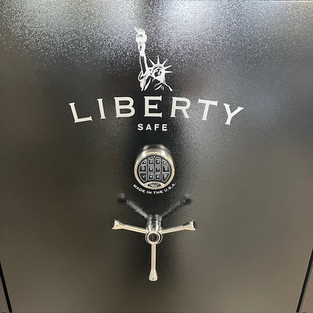 USED Liberty Fatboy Jr. Gun Safe