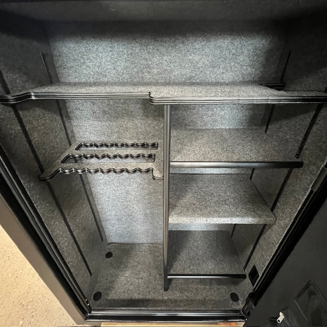 USED Liberty Fatboy Jr. Gun Safe, photo 4