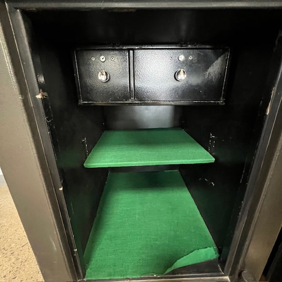 USED Heavy Duty Business / Home Safe, photo 3