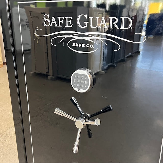 USED Champion Safe Guard GX30 Gun Safe, photo 6