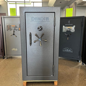 USED Dakota DS-30 Gun Safe, image 1 