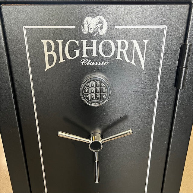 USED Bighorn Classic 19ECB Gun Safe, photo 6