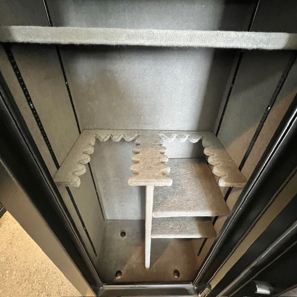 USED Bighorn Classic 19ECB Gun Safe, photo 3