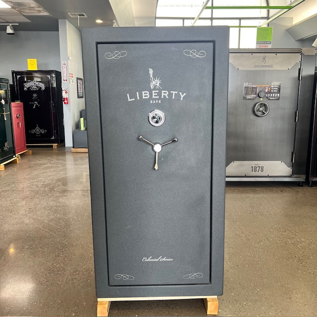 USED Liberty Colonial D-23 Gun Safe, image 1 