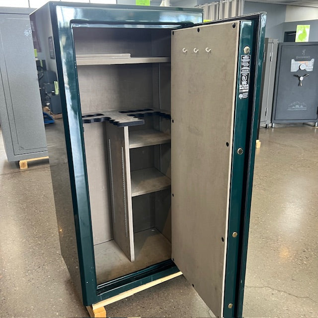 USED Cannon C-23 Gun Safe, image 2 