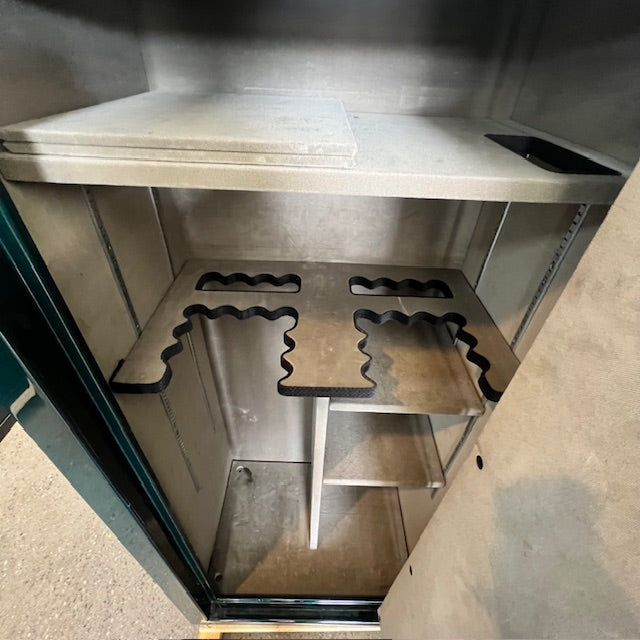 USED Cannon C-23 Gun Safe, photo 4
