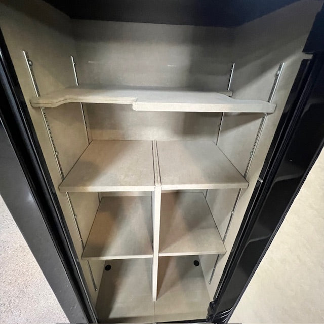 USED Champion Victory 25 Gun Safe, photo 4