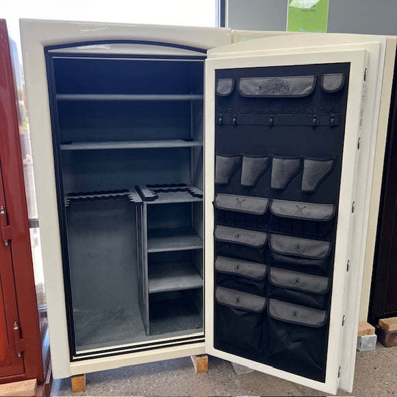 USED Superior Master 40 Gun Safe, photo 2