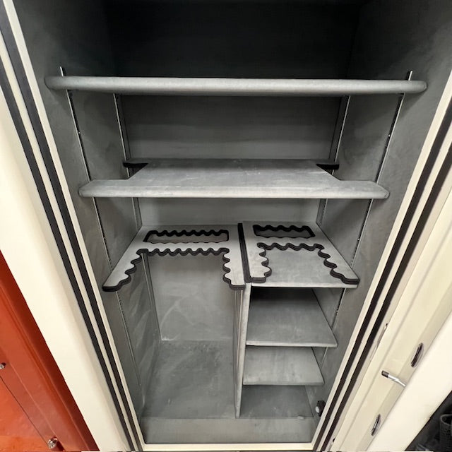 USED Superior Master 40 Gun Safe, photo 4