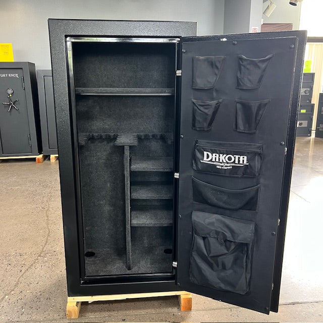 USED Dakota Bad Lands 5928 Gun Safe, image 2 
