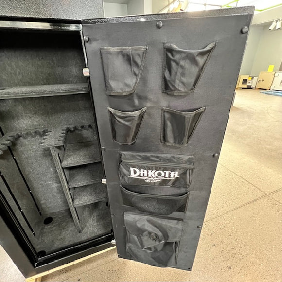 USED Dakota Bad Lands 5928 Gun Safe, photo 4