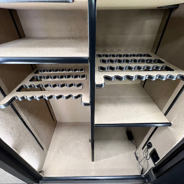 USED Liberty Colonial 50 Gun Safe, photo 5