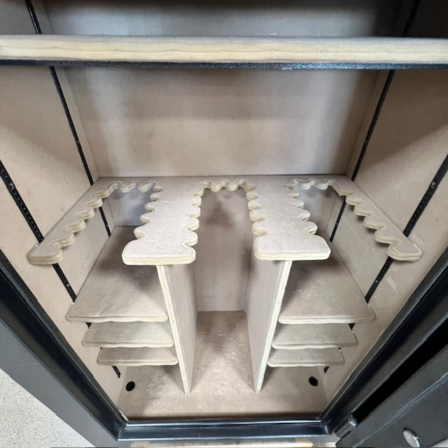 USED Dakota DS-39 Gun Safe, photo 4