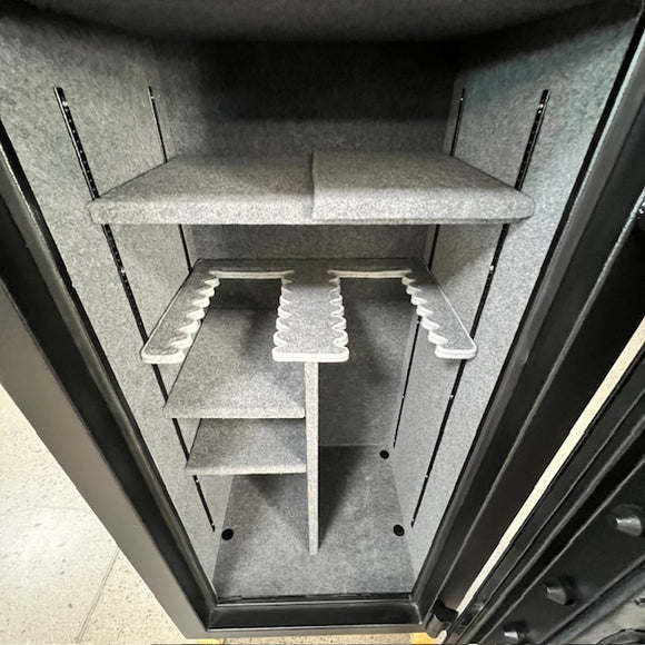 USED Amsec SF6030 Gun Safe, photo 4