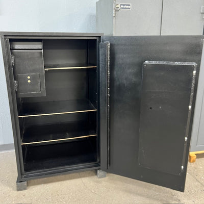 USED TL-15 Commercial Business Safe, image 2 